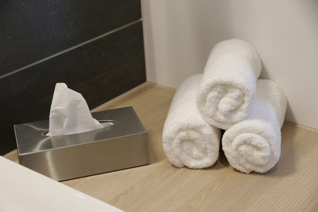 In addition to a beautiful apartment, we also provide you with utensils such as towels.